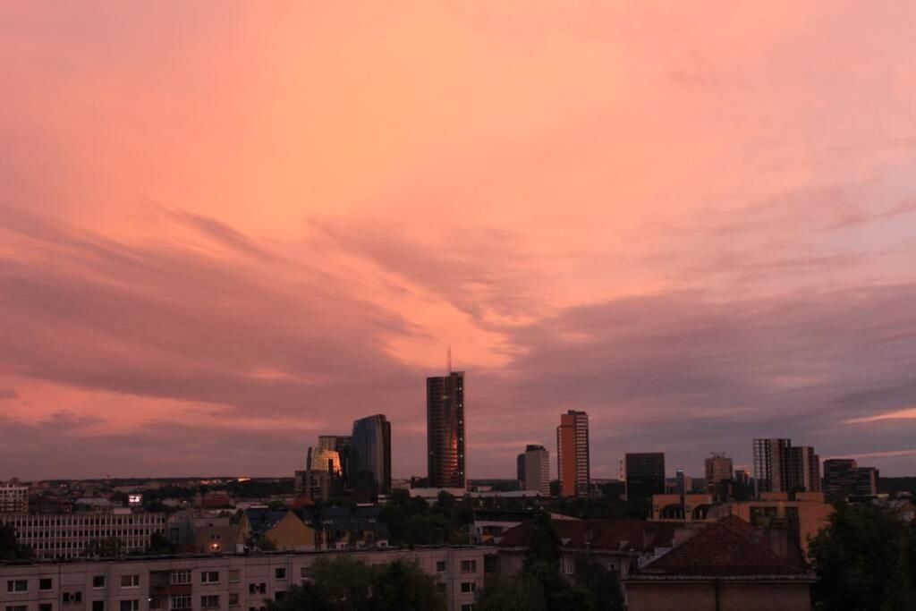 Penthouse Apartment With Great Panoramic City View Вилнюс Екстериор снимка